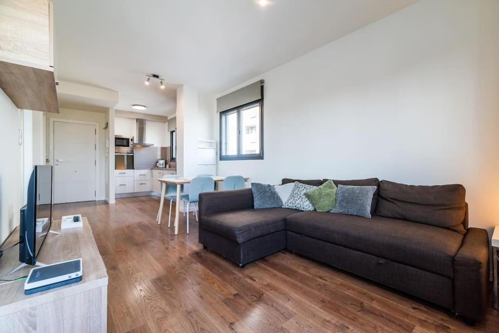 Moderno Apartamento Con Piscina Y Parking Granada Exterior photo